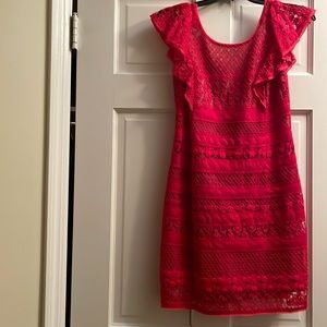 Bcbgmaxazria red sleeveless lace   Fully lined open V back